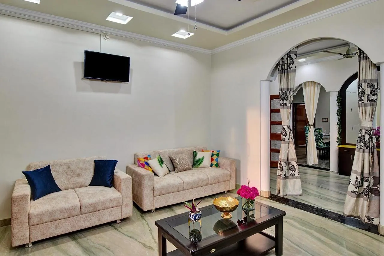 Arna Villa By Veo - Part Of Stayvista Udaipur India